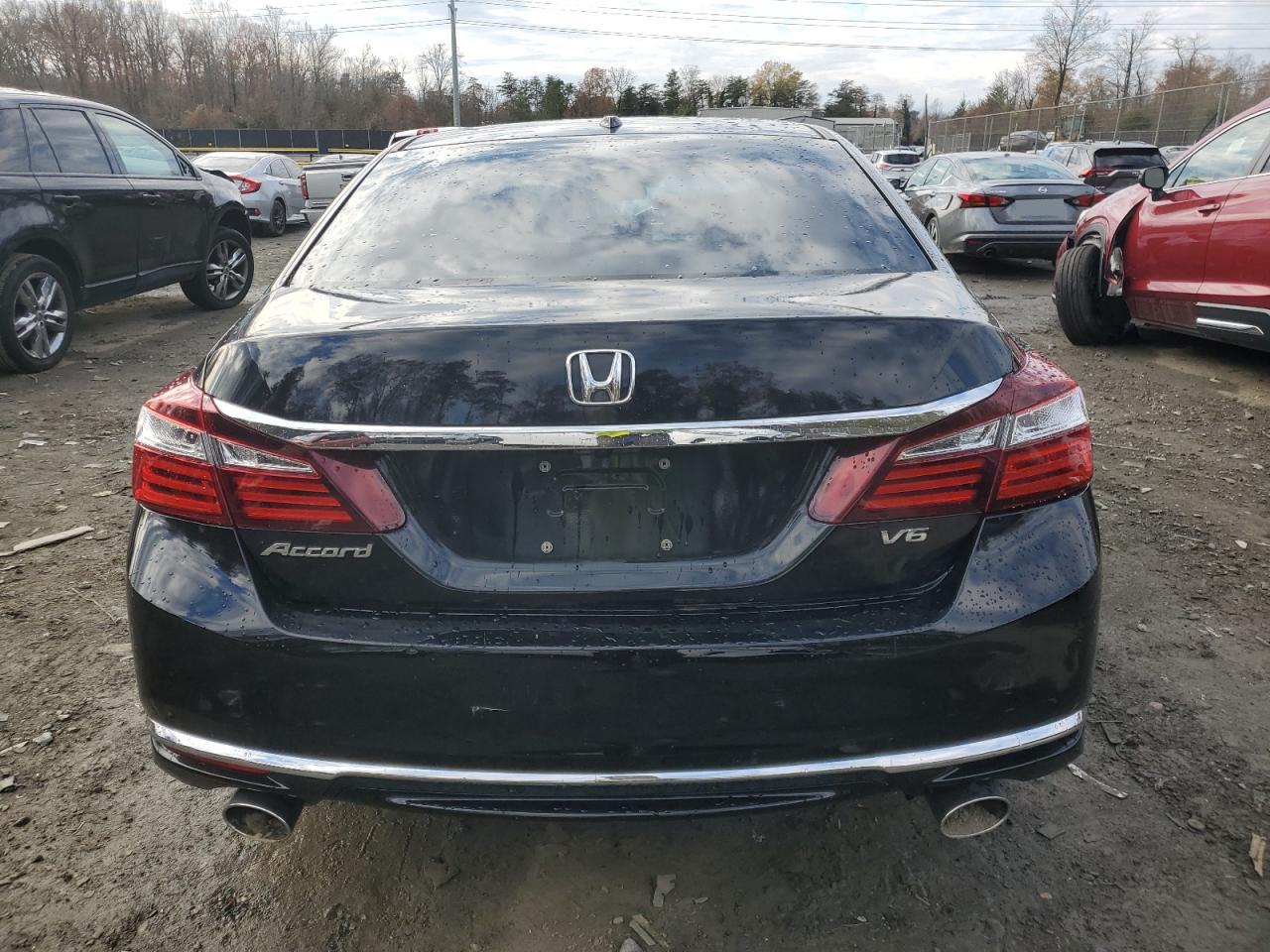 VIN 1HGCR3F07HA010866 2017 HONDA ACCORD no.6