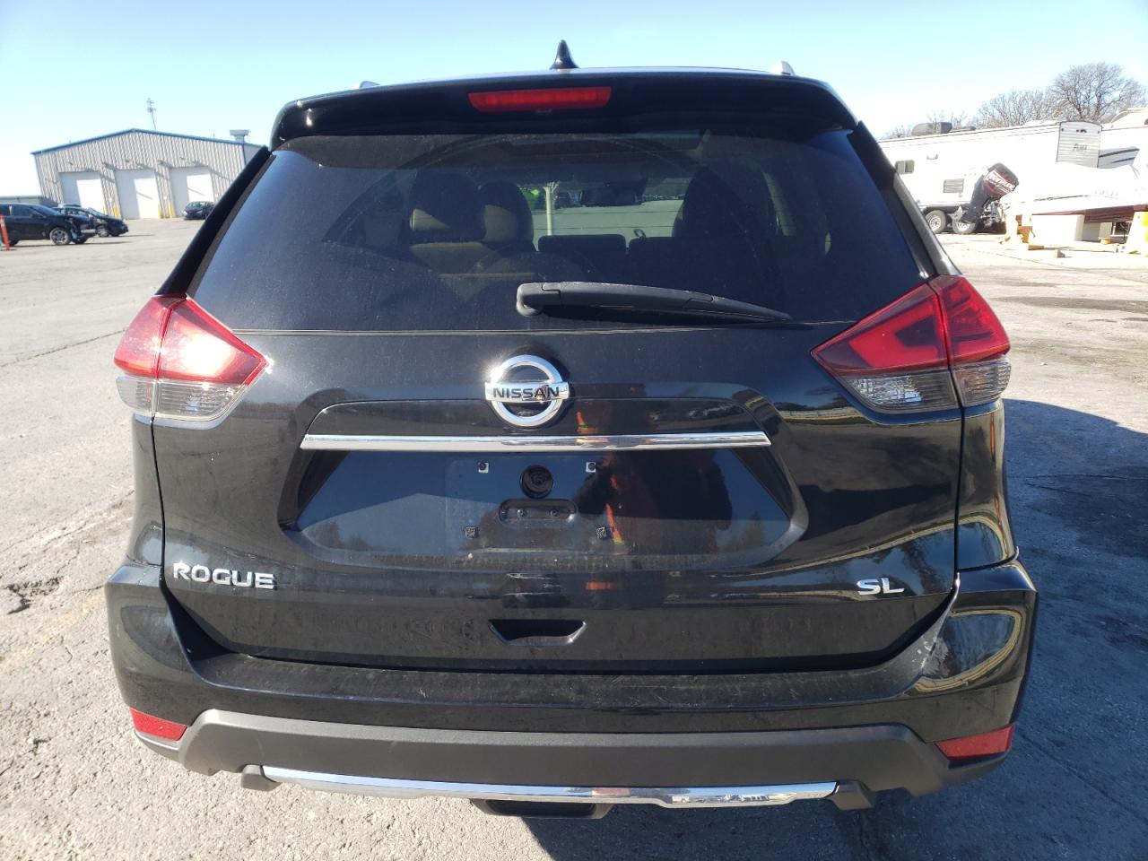 2017 Nissan Rogue - Image 6
