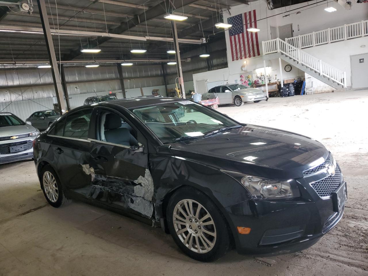 2014 Chevrolet Cruze - Image 4