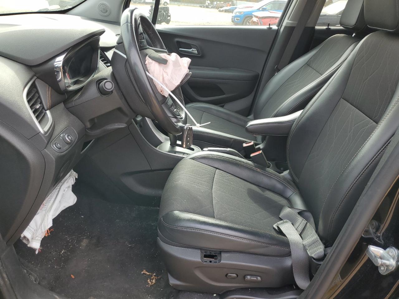 2020 Chevrolet Trax - Image 7