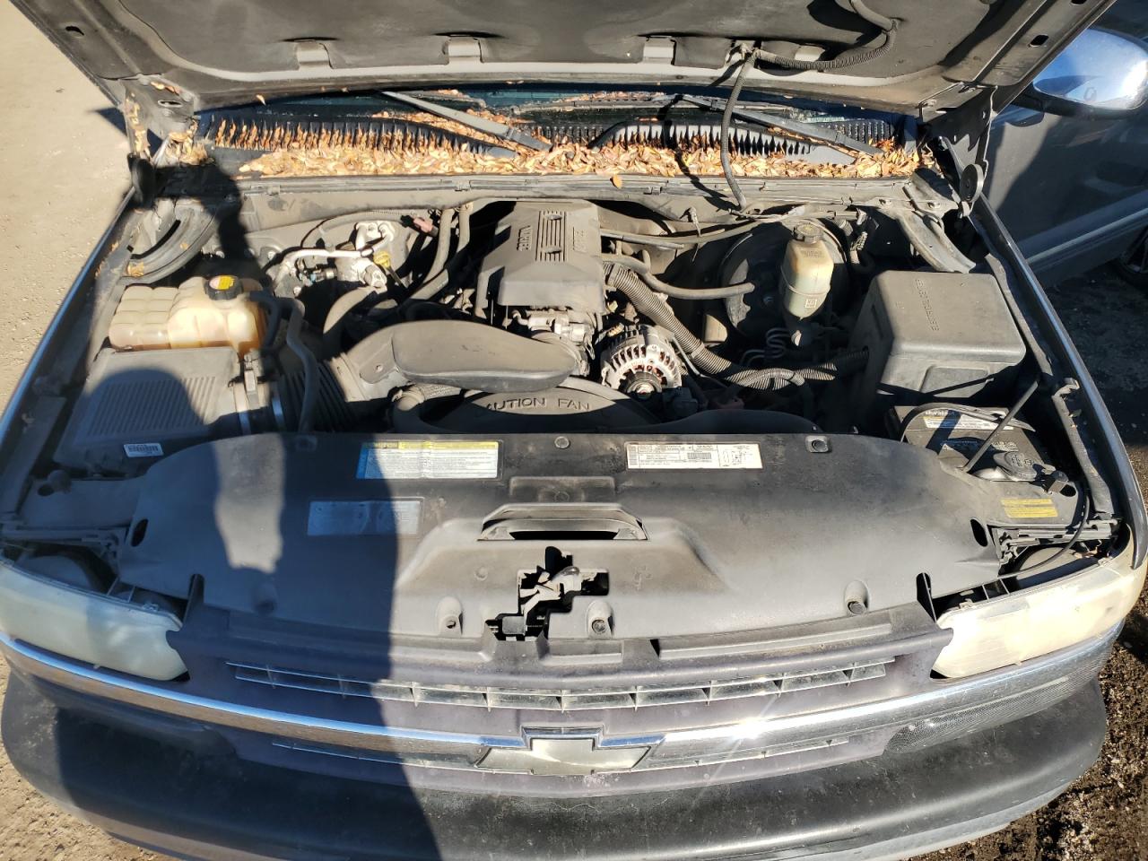 2000 Chevrolet Silverado - Image 11