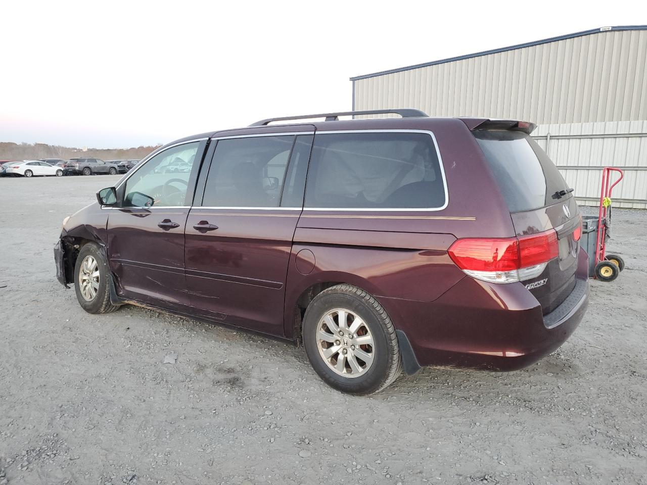 2010 Honda Odyssey - Image 2