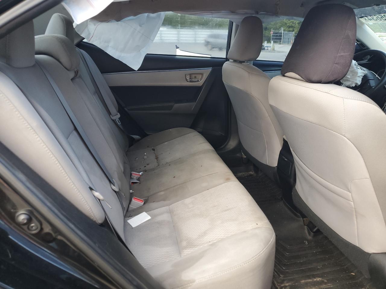 2015 Toyota Corolla - Image 10