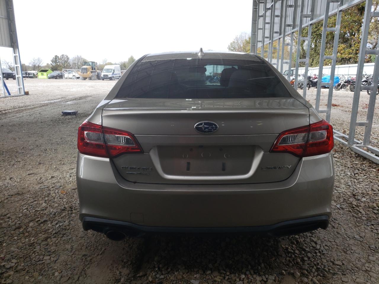 2018 Subaru Legacy - Image 6