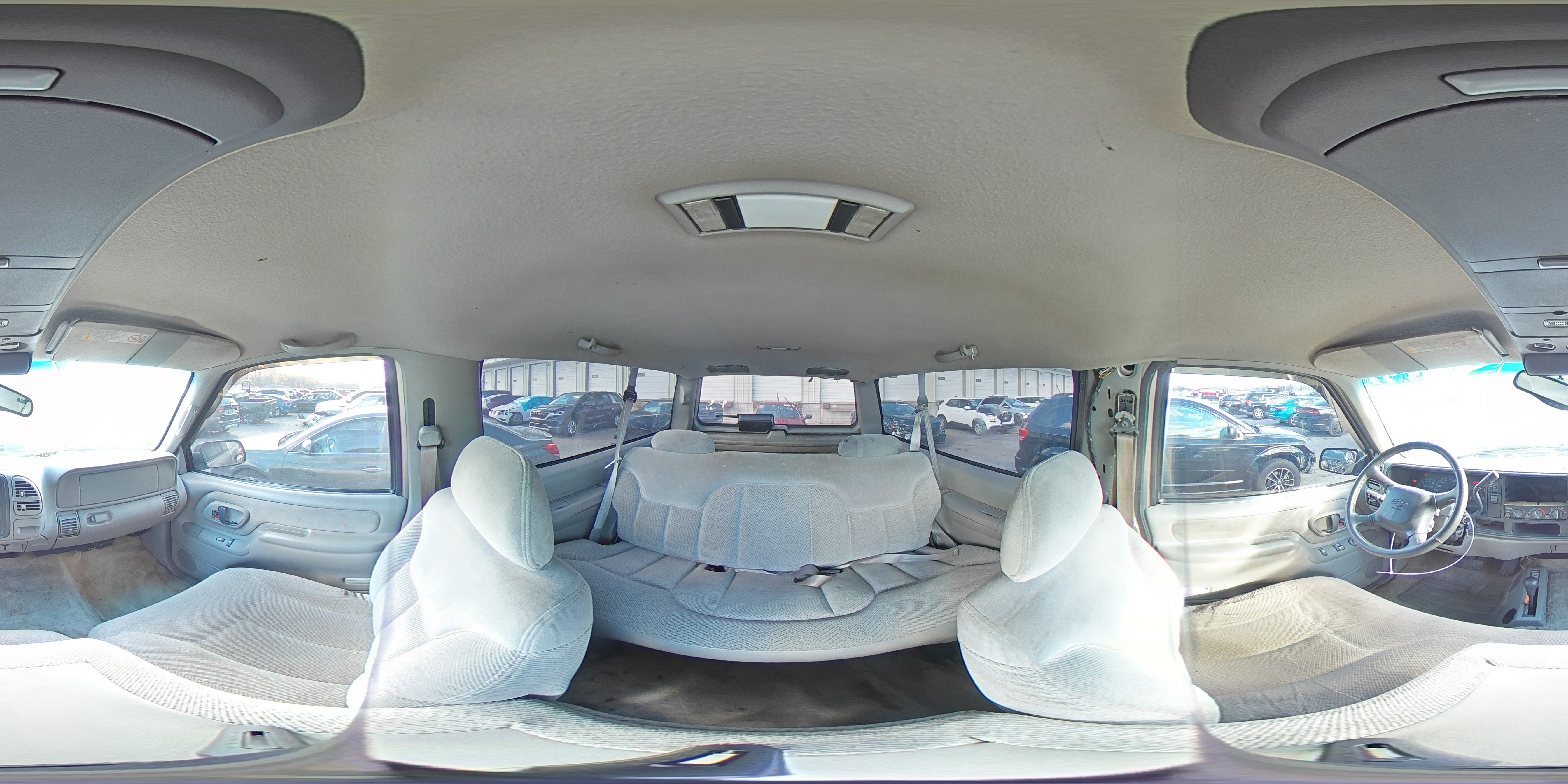 1999 Chevrolet Tahoe - Image 14