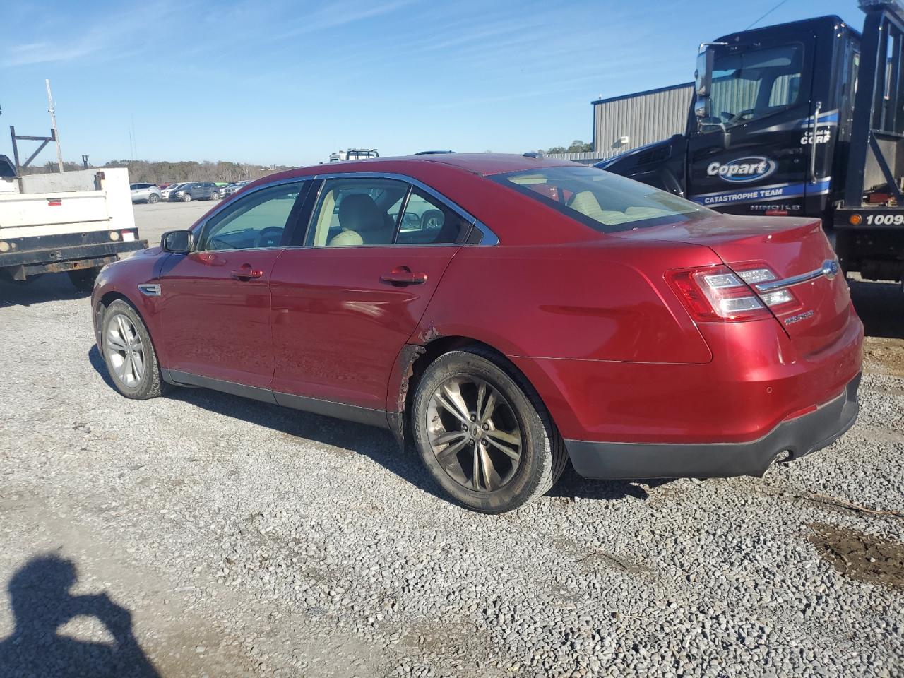 2015 Ford Taurus - Image 2