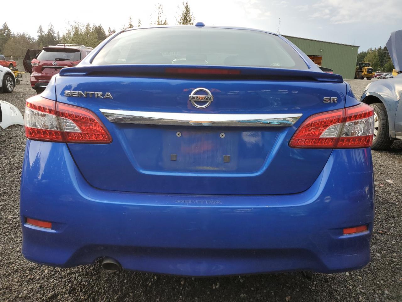 2015 Nissan Sentra - Image 6