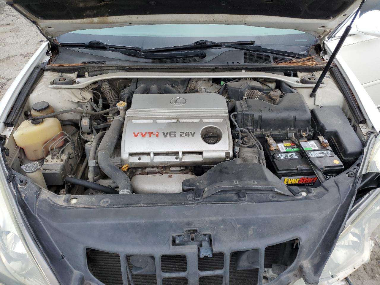 2003 Lexus ES - Image 11