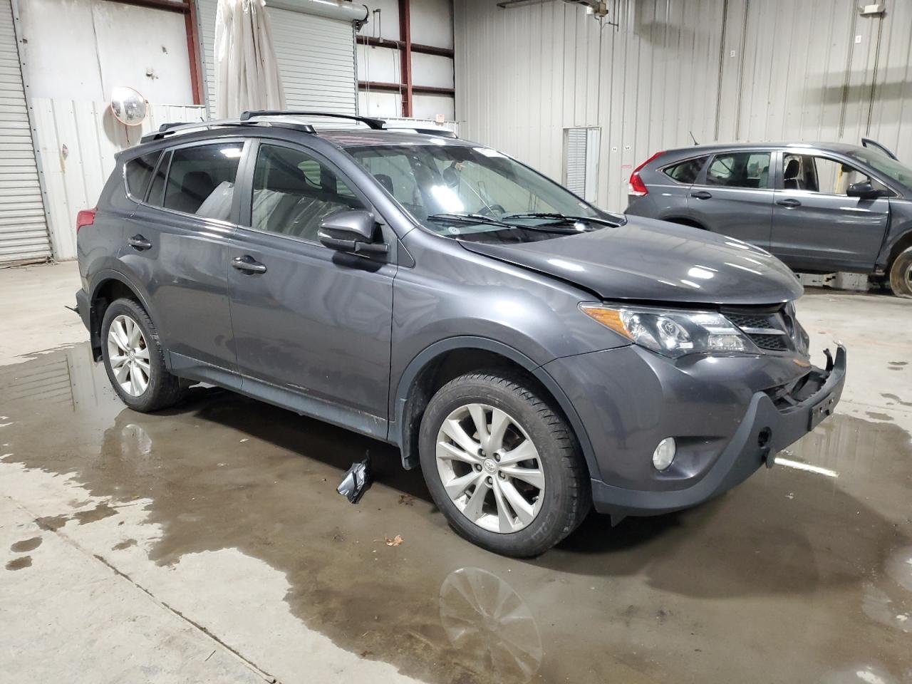 VIN JTMDFREV9ED070850 2014 TOYOTA RAV4 no.4