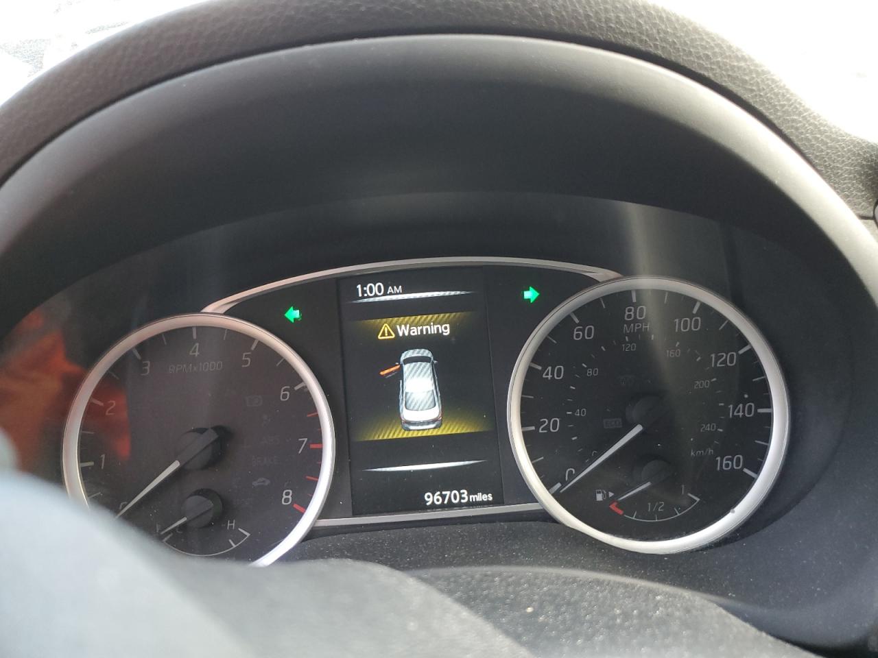 2016 Nissan Sentra - Image 9