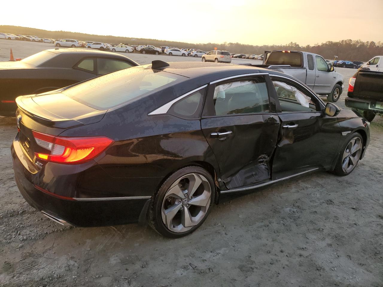 2018 Honda Accord - Image 3