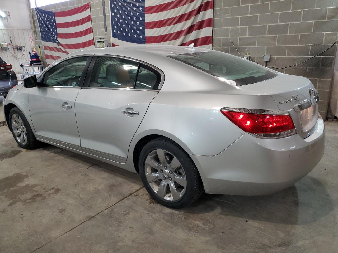 2010 Buick LaCrosse - Image 2