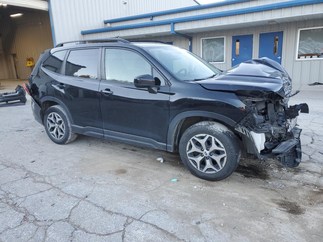2019 Subaru Forester - Image 4