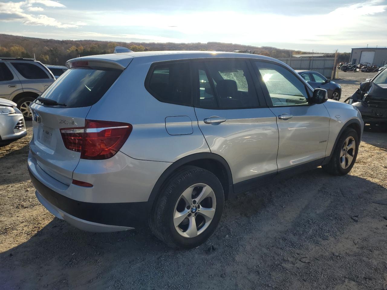 2011 BMW X3 xDrive28I VIN: 5UXWX5C5XBL704958 Lot: 81457314