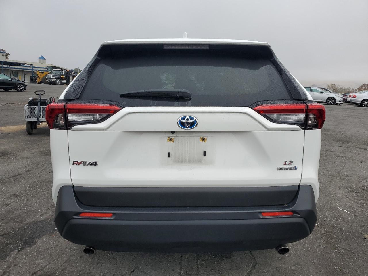 2023 Toyota Rav4 Le VIN: JTMMWRFVXPD177553 Lot: 80497424