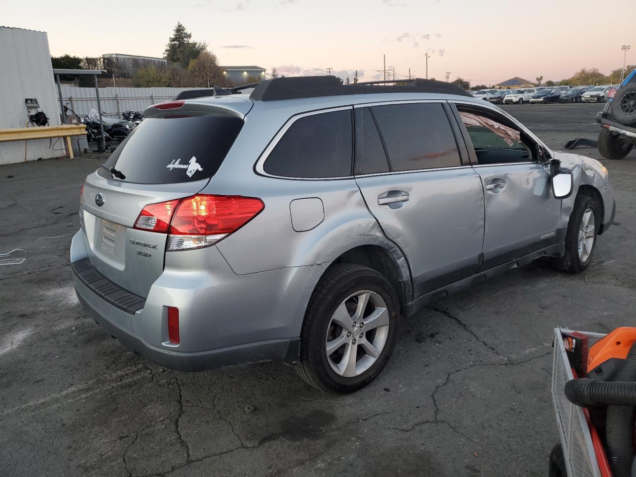 2013 Subaru Outback - Image 3