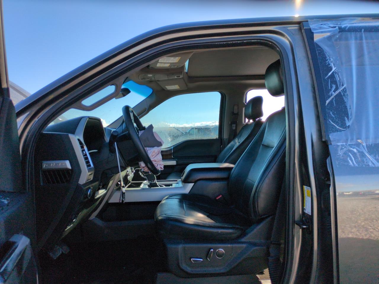 2015 Ford F-150 - Image 7