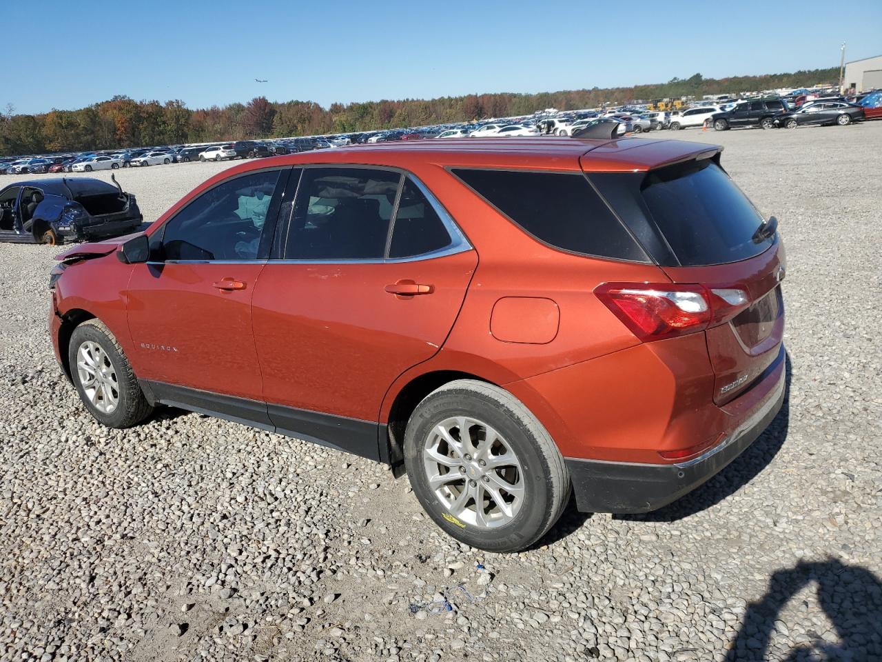 2020 Chevrolet Equinox - Image 2