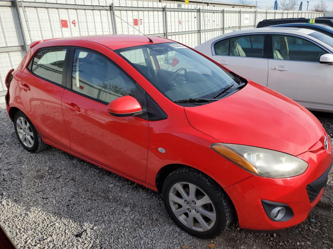 2011 Mazda 2 - Image 4
