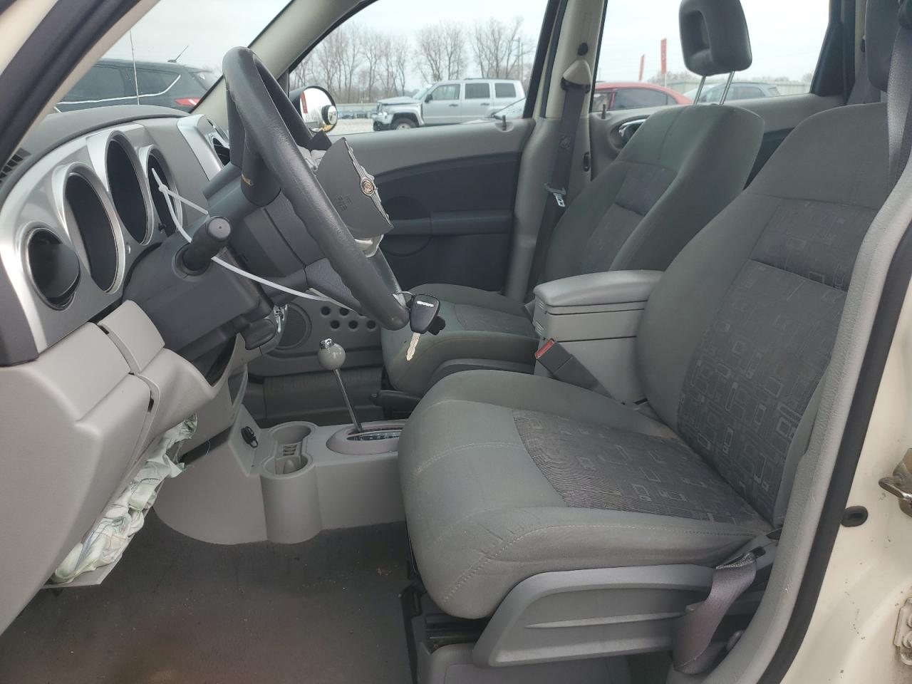 2007 Chrysler PT Cruiser - Image 7