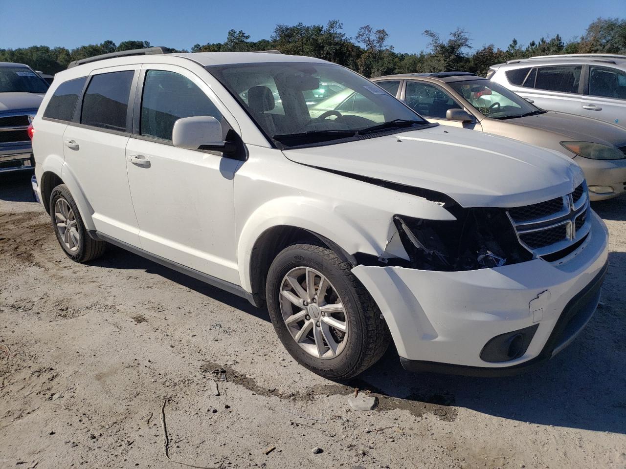 VIN 3C4PDCBG9ET290277 2014 DODGE JOURNEY no.4