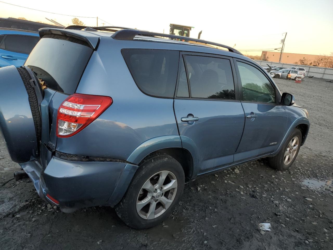2009 Toyota RAV 4 - Image 3