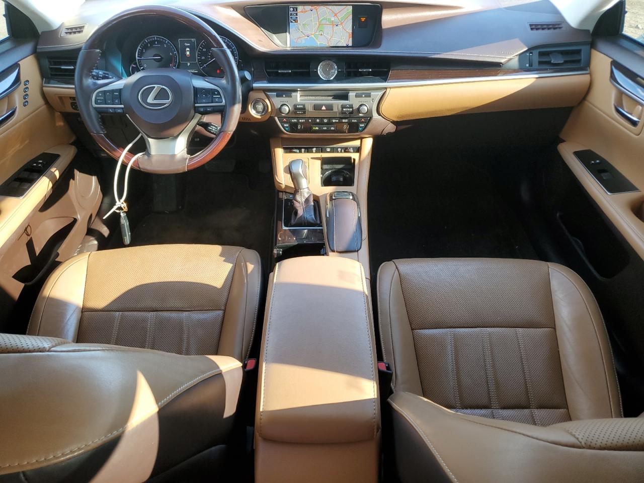 2018 Lexus ES - Image 8