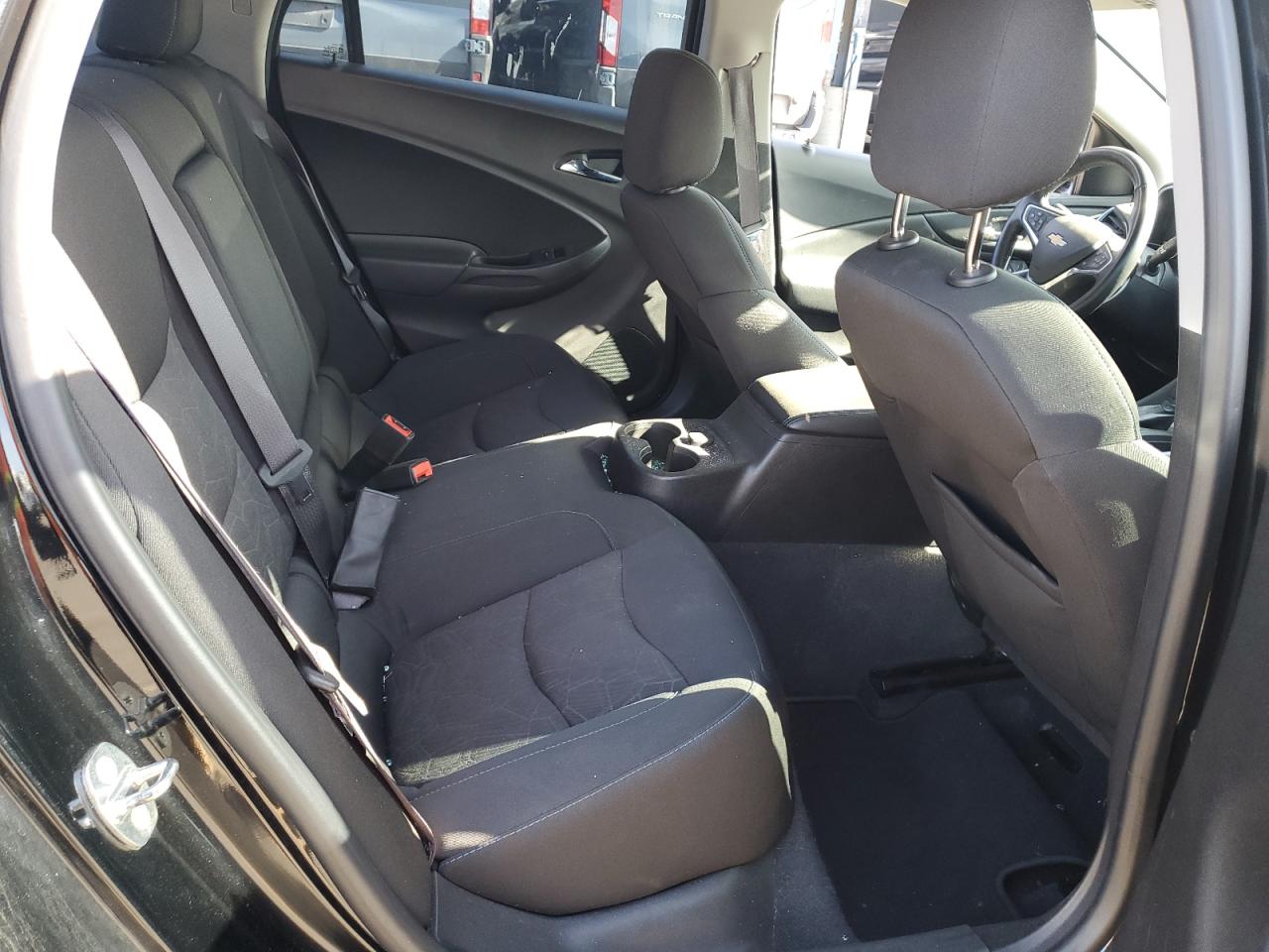 2017 Chevrolet Volt - Image 10