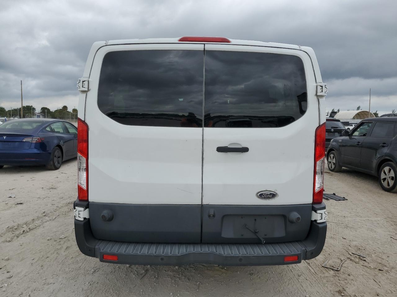 2015 Ford Transit T-350 VIN: 1FBZX2ZG9FKB23490 Lot: 81096984