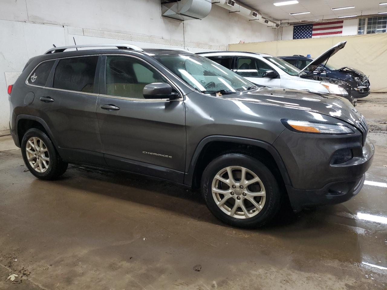 2016 Jeep Grand Cherokee - Image 4