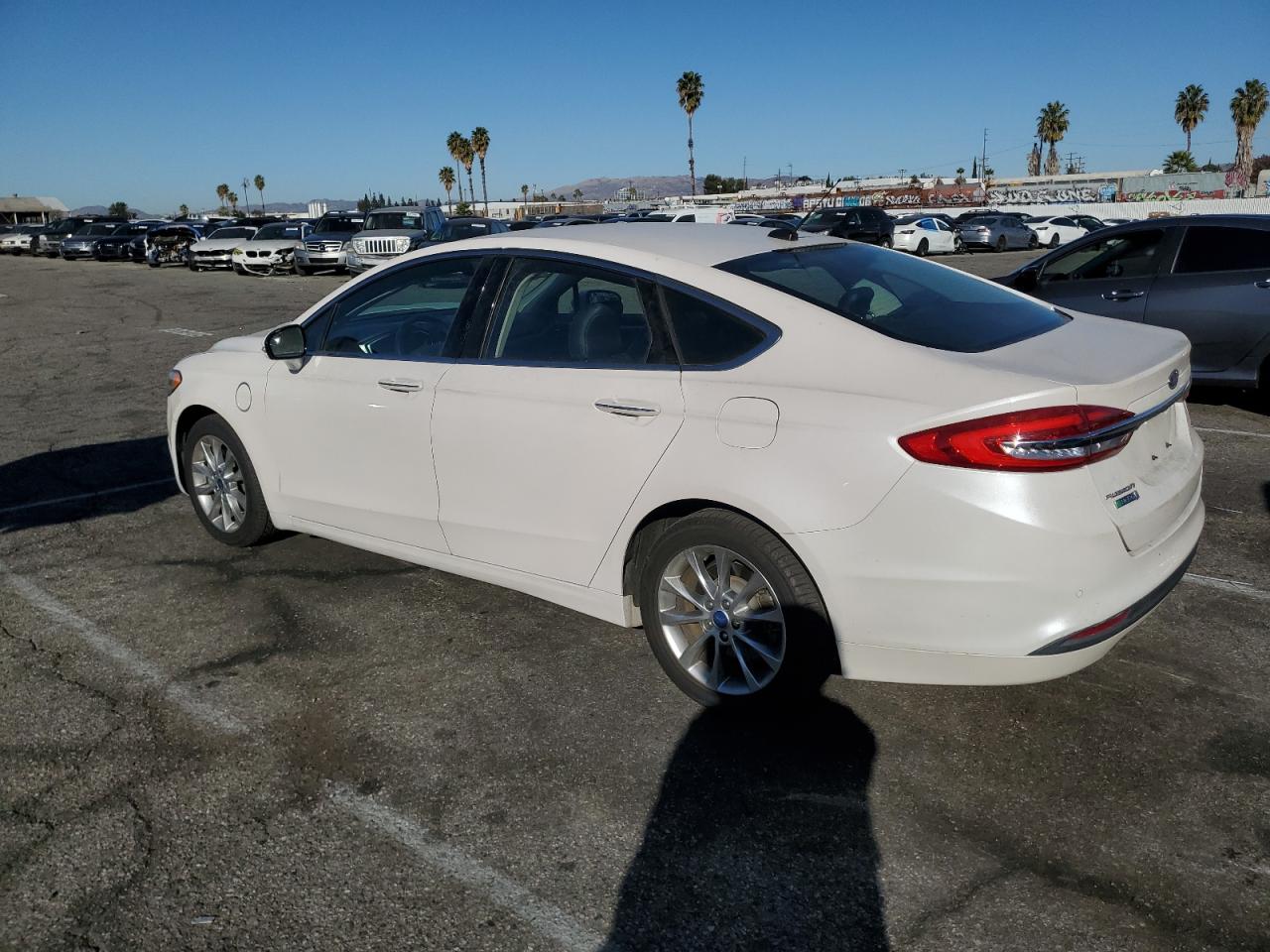 VIN 3FA6P0PU1HR329600 2017 FORD FUSION no.2