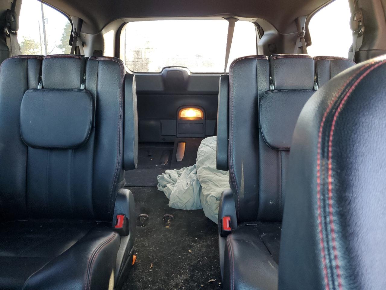 2019 Dodge Caravan - Image 10
