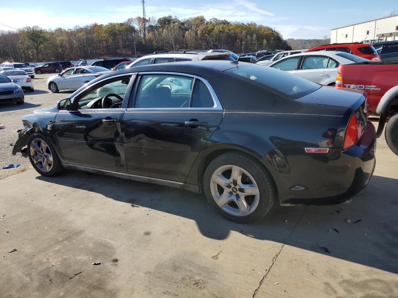 2008 Chevrolet Malibu - Image 2
