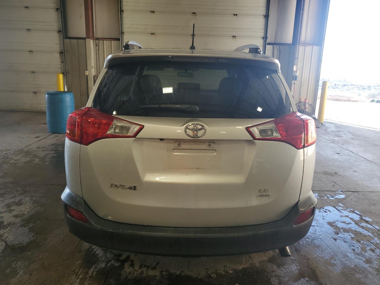 VIN JTMBFREV3DD017356 2013 TOYOTA RAV4 no.6