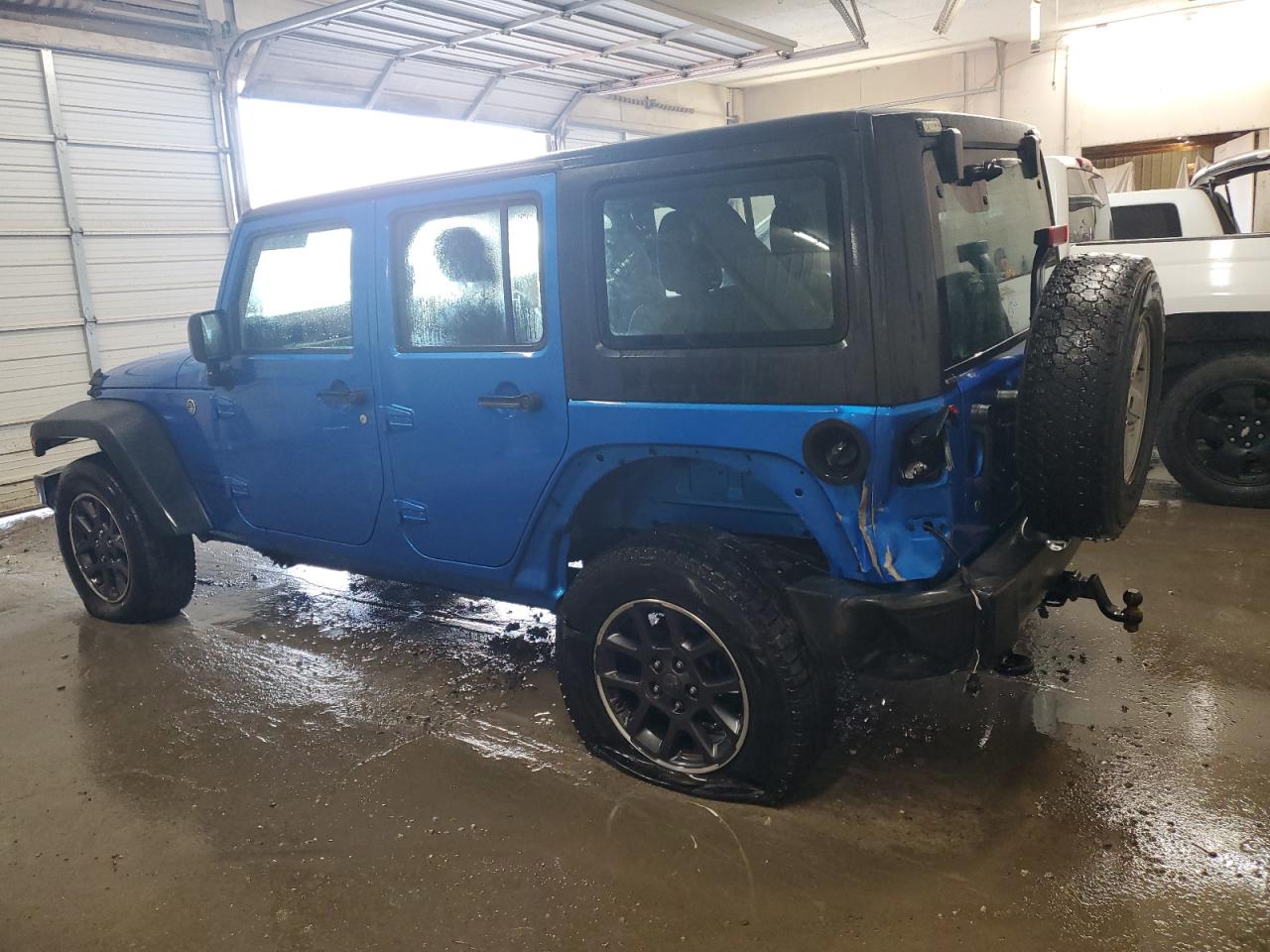 2016 Jeep Wrangler - Image 2