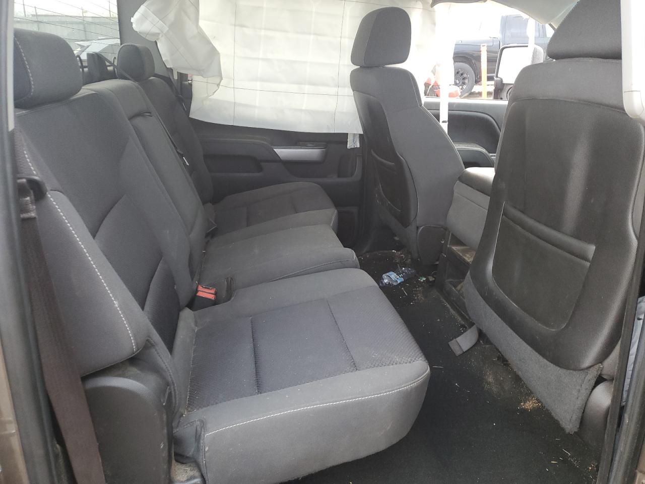 2015 Chevrolet Silverado - Image 10