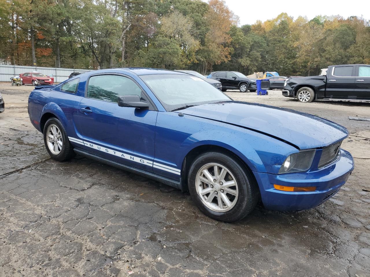 2008 Ford Mustang - Image 4