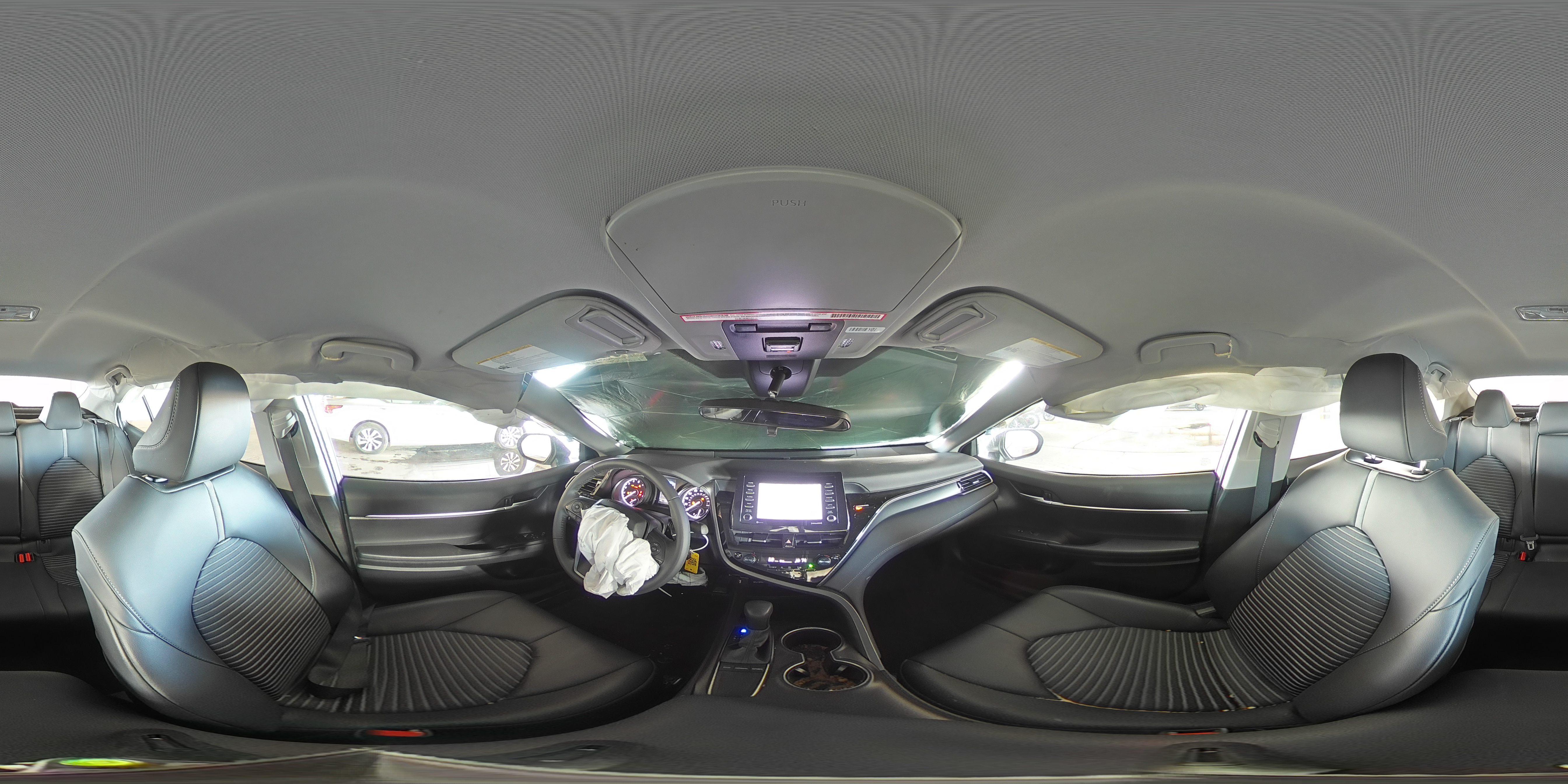 2023 Toyota Camry - Image 13