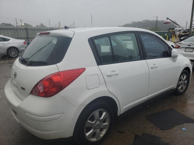  NISSAN VERSA 2012 Белы