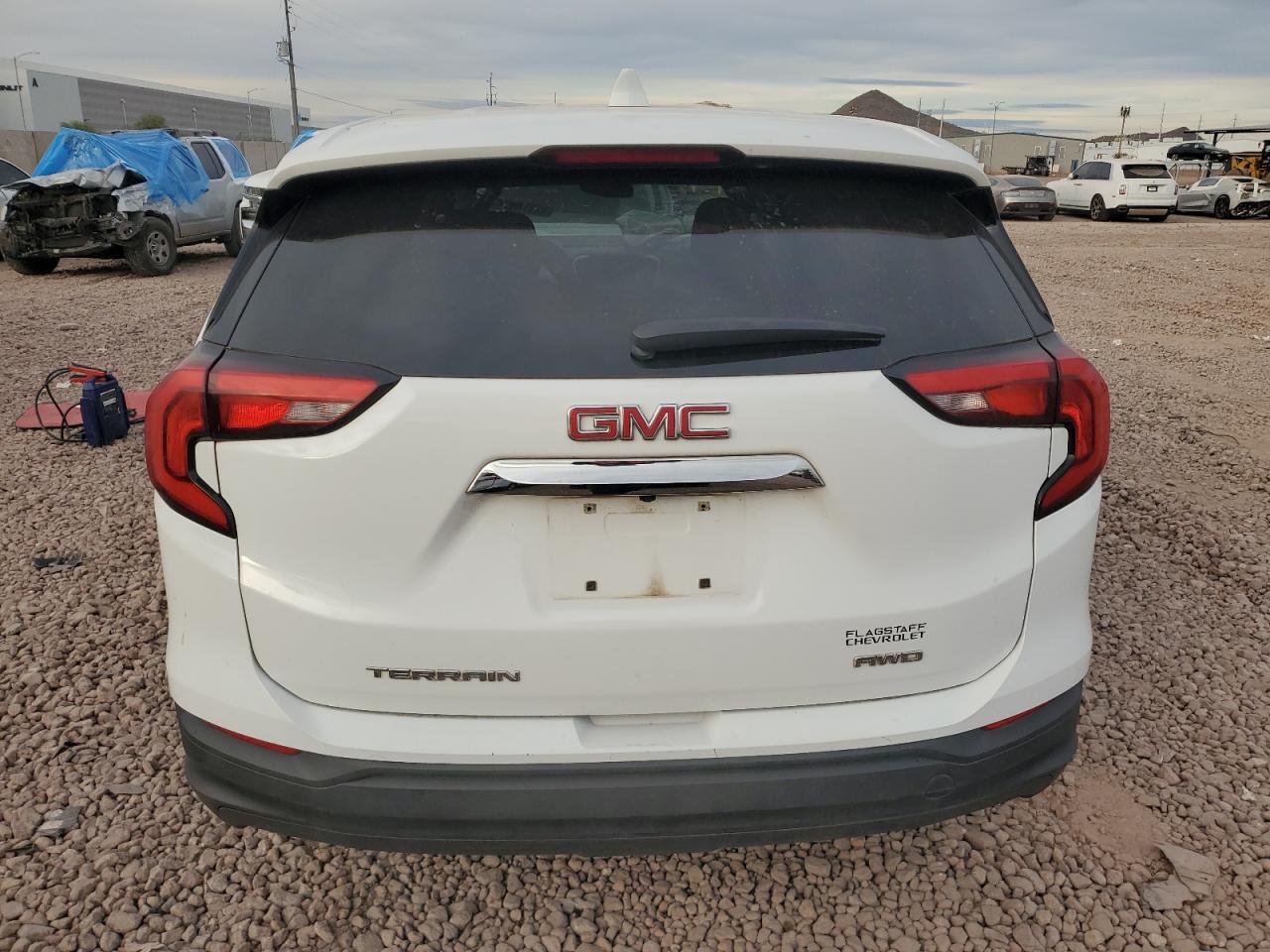 2018 GMC Terrain - Image 6