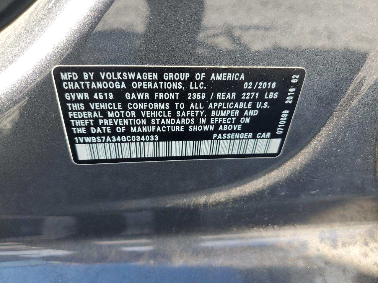 2016 Volkswagen Passat - Image 12