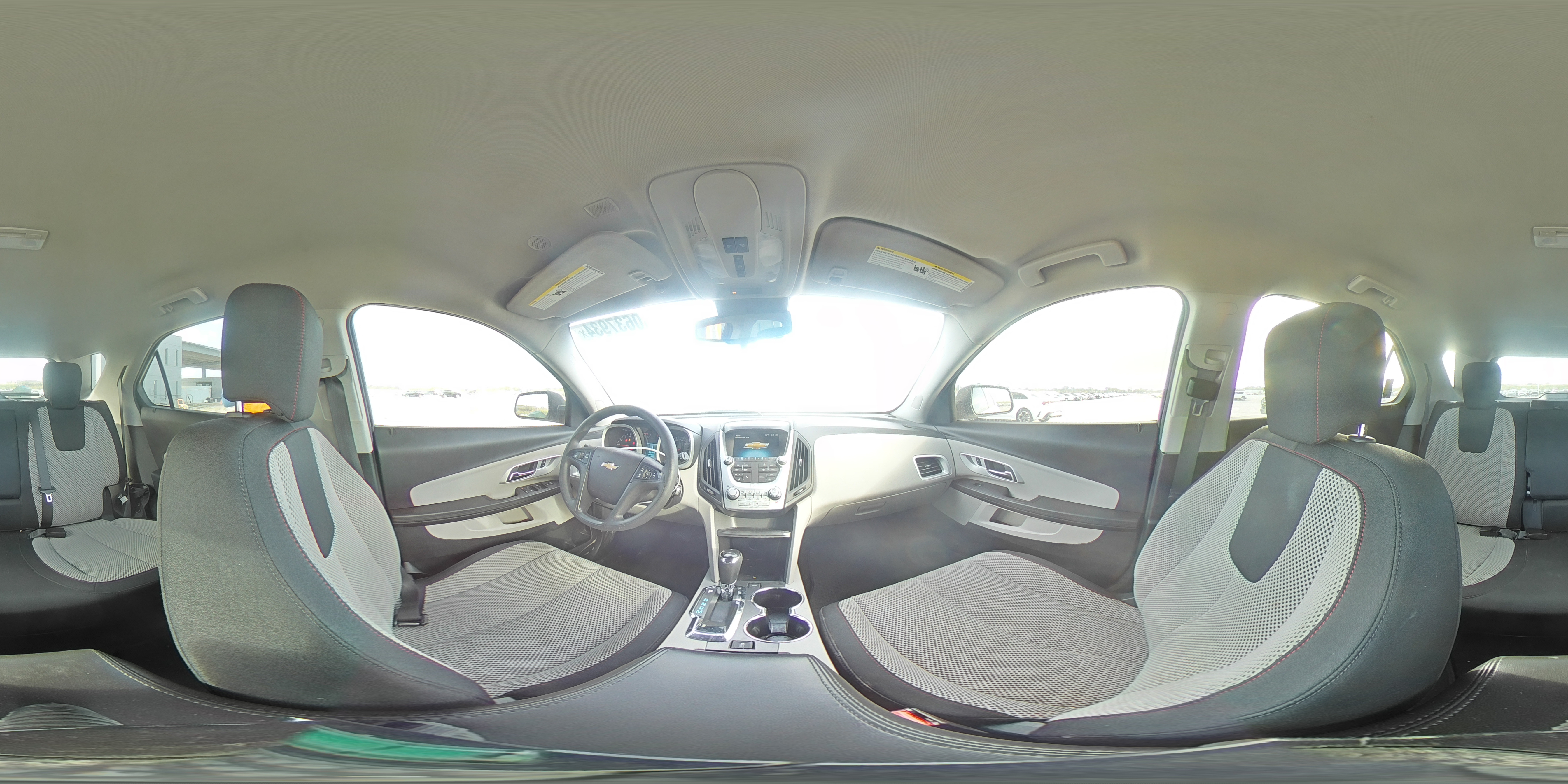 2017 Chevrolet Equinox - Image 13