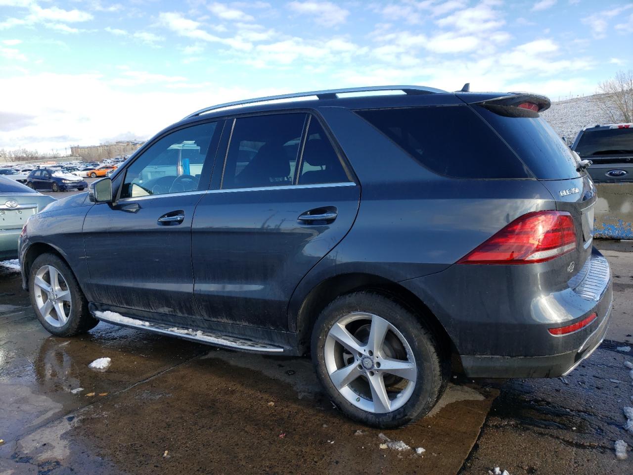 2016 Mercedes-Benz GLE - Image 2
