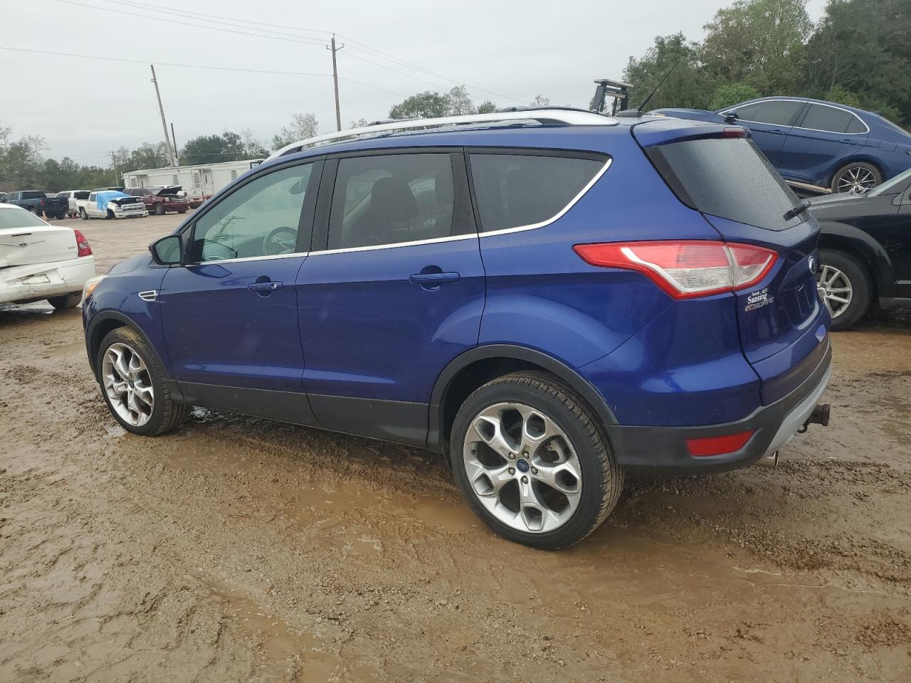 2013 Ford Escape - Image 2