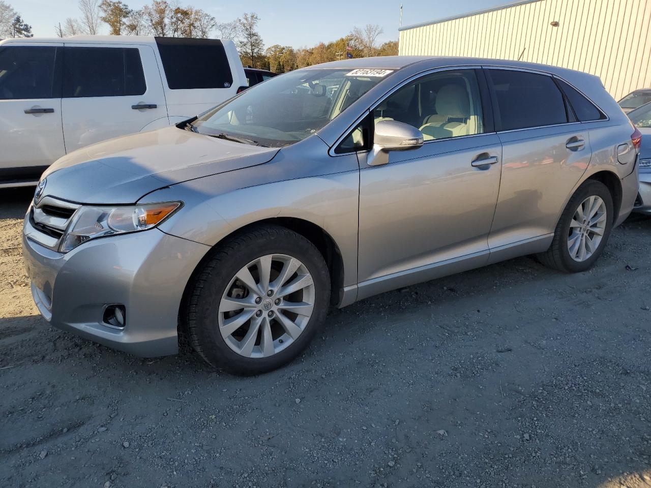 2015 Toyota Venza - Image 1