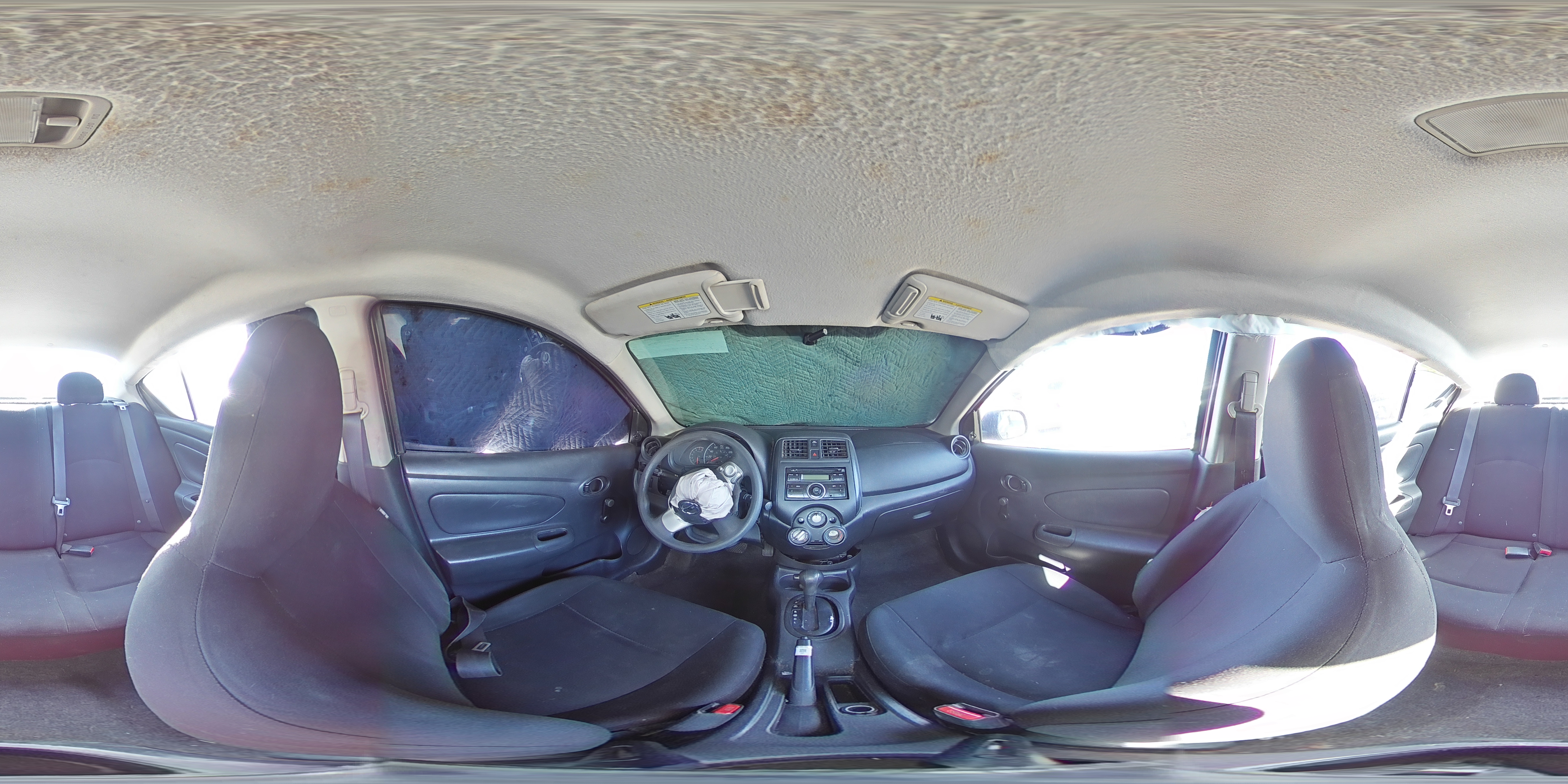 2014 Nissan Versa - Image 13