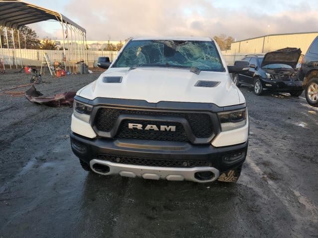  RAM 1500 2019 Білий