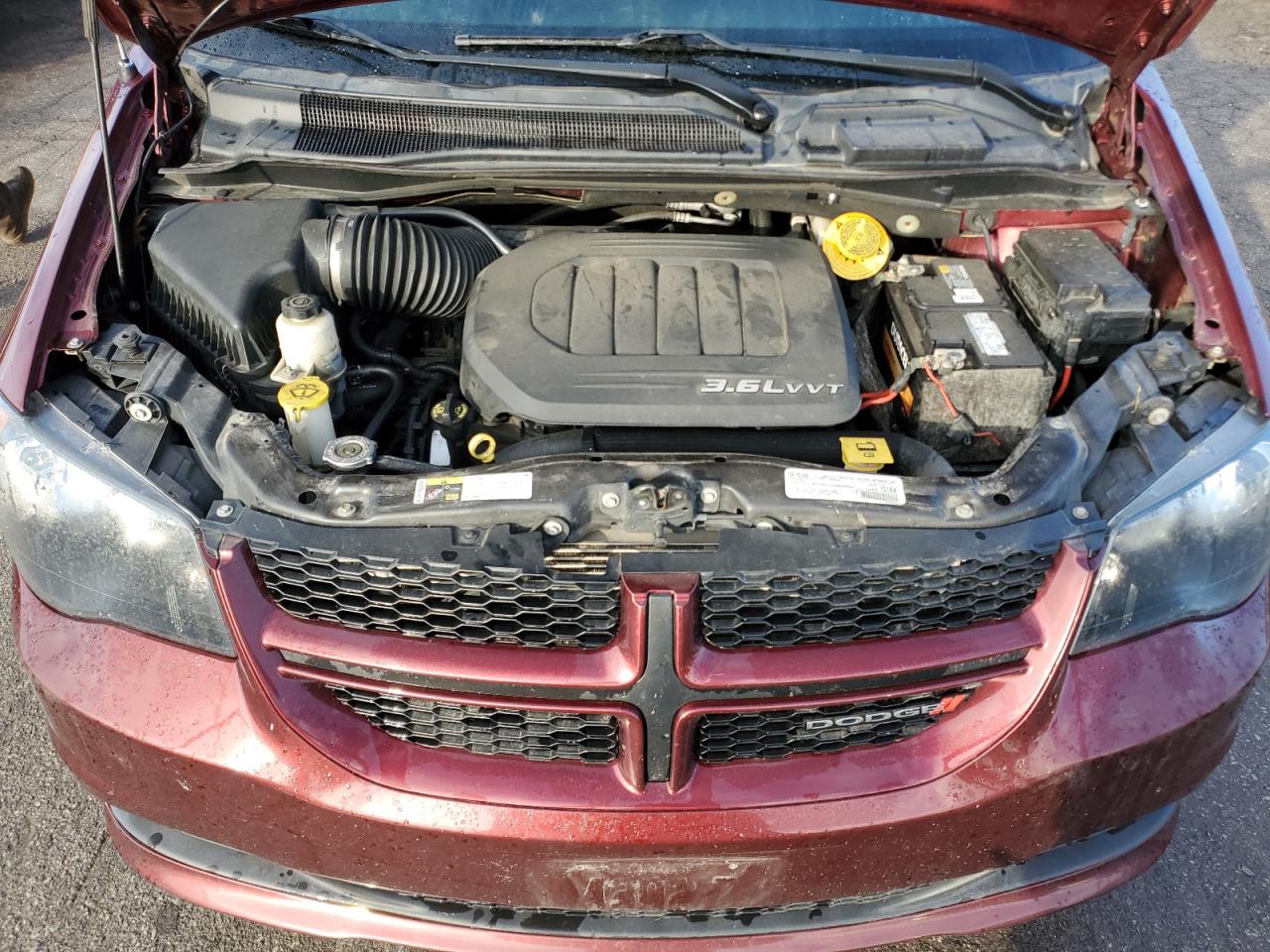 2018 Dodge Caravan - Image 12