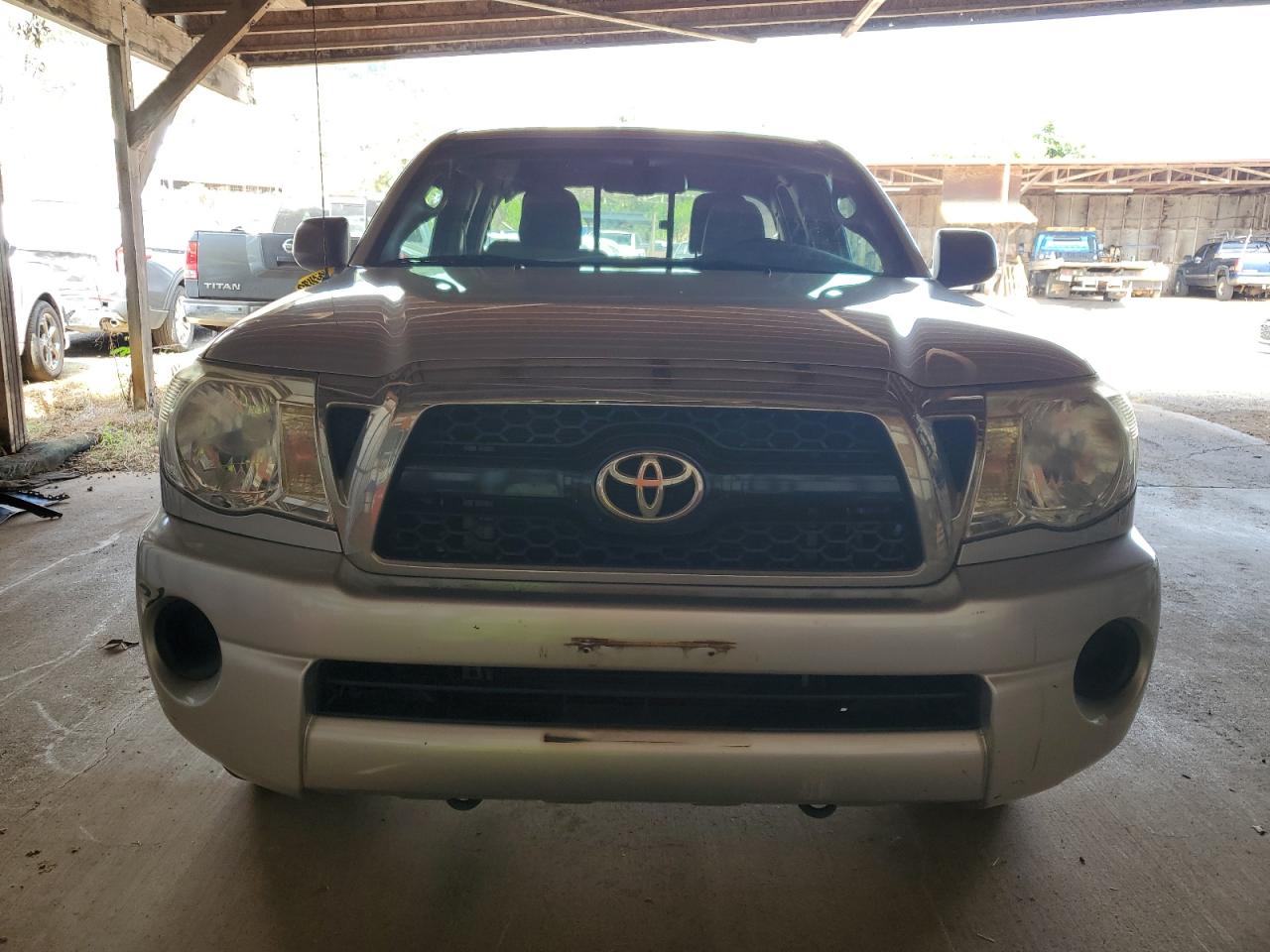 2011 Toyota Tacoma - Image 5