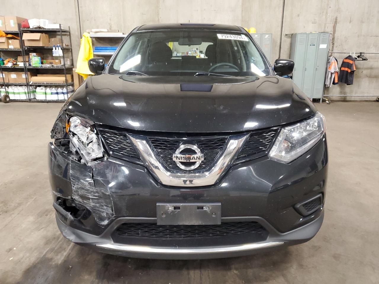 2016 Nissan Rogue - Image 5